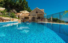 /storage/upload/tbl_products/Gulliver_villa-luxury-rent_Croatia_0555.jpg